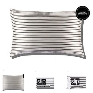 *2* Slip silk Poolside Limited Edition Pillowcases